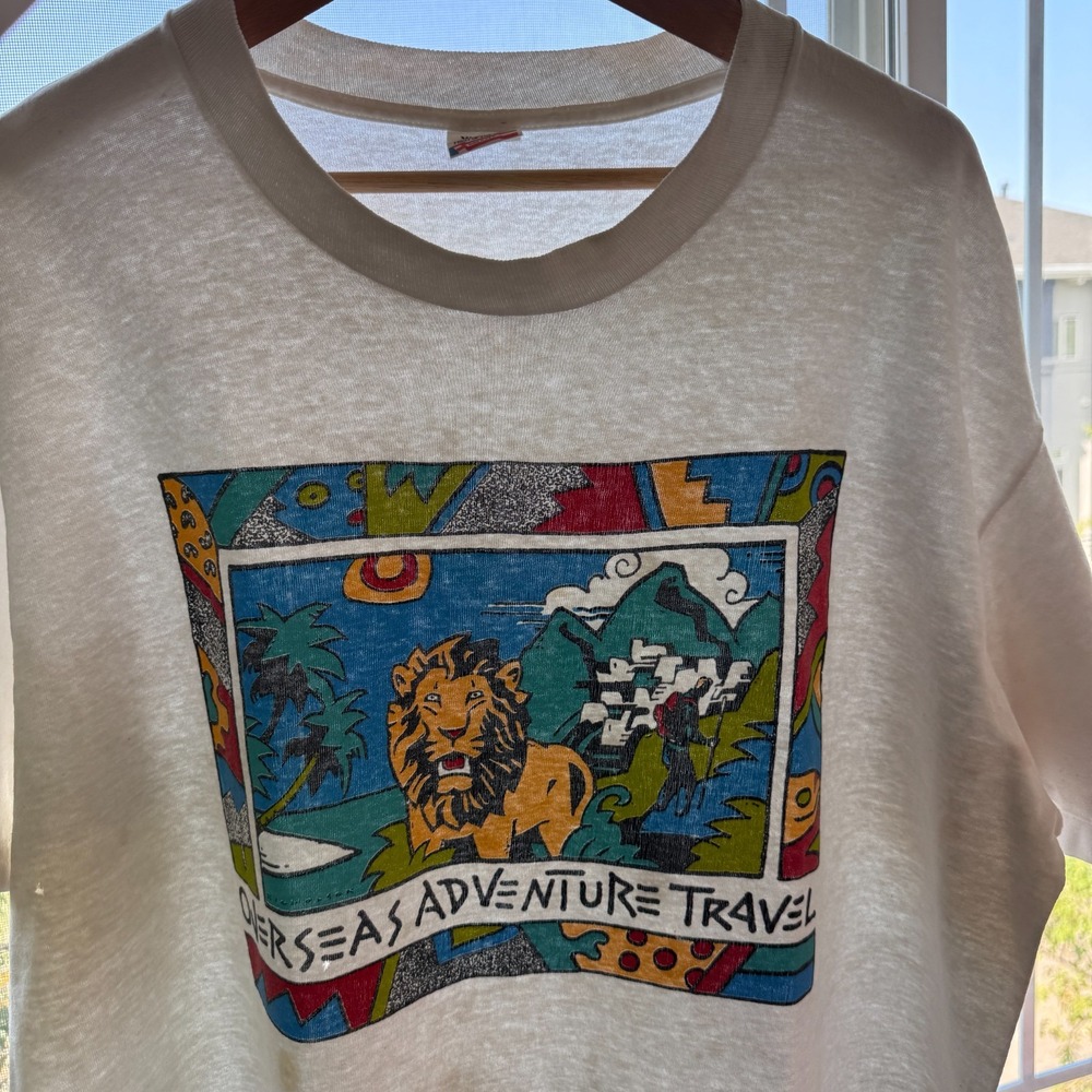 Vintage Overseas Adventure Travel T-Shirt Mens XL White Lion Safari Graphic USA